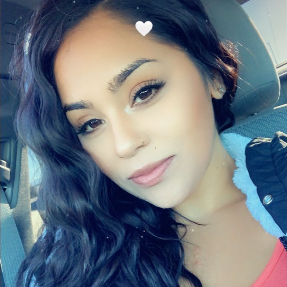 Meet your Posher, Samantha